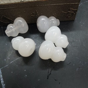 Archaistic Design  Jade Pendant Ancient China Culture Carving Gourd Lagenaria siceraria