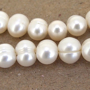 Luster Full One Strand Luster Pure Baroque Oval Baroque White Freshwater Pearl9mmx8mmabout 48Pieces15inch strand image 4