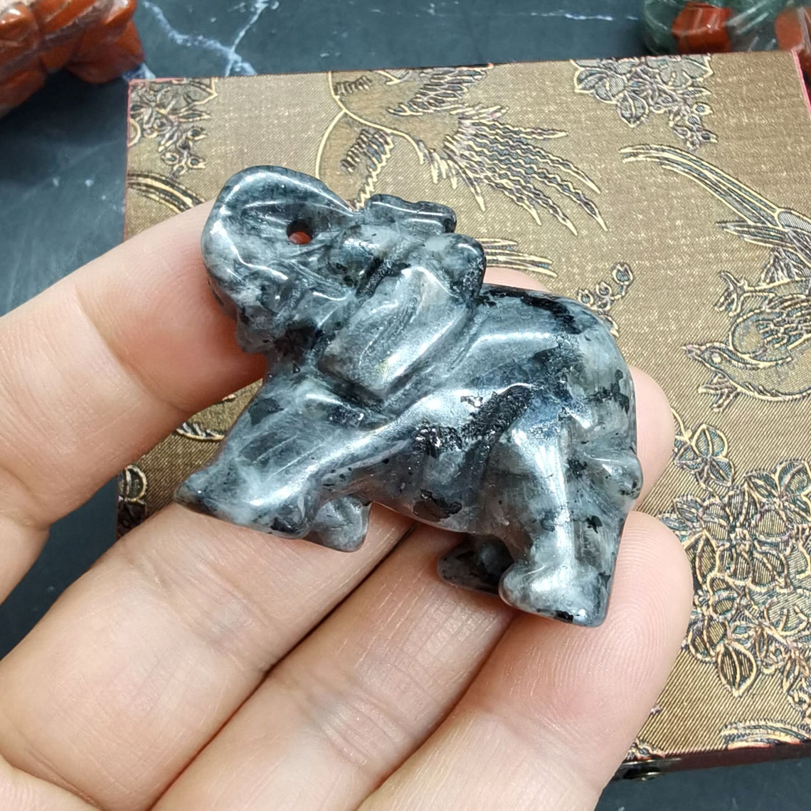 Natürliche Halb Edelstein Jade Schnitzen Elefant Opal | Etsy