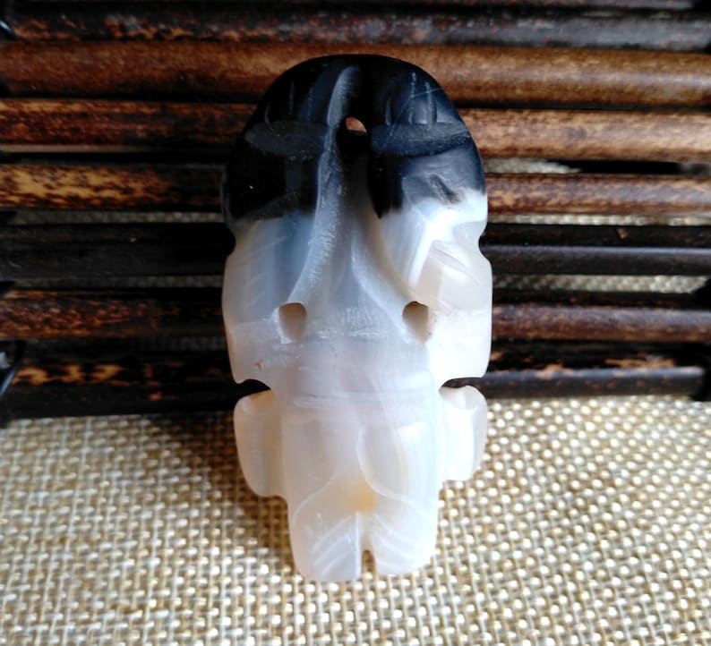 Unique Agate Beads Mask image Pendant Gray Black Agate Amulet Carved Agate Pendant AP