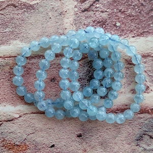 Natural Aquamarine Smooth Round Bead Bracelet AA 8.5mm Yoga Bracelet Healing Stone Bracelet