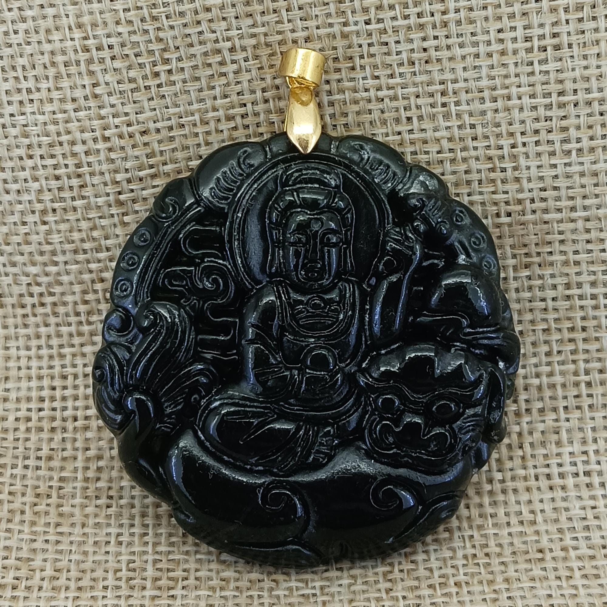 Natural Dark Green Jade Pendant China Culture Carving Taming Tiger