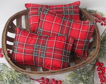 Holly - Newborn Pillow Sham - Christmas Holiday Plaid Photography Prop