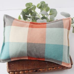 Thurman - federa per cuscino neonato in plaid nei colori arancione polvere, arancione bruciato, ruggine, blu polvere, acqua, verde acqua, grigio grigio, avorio e crema