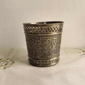 Corbeille à papier en laiton massif gravée à la main, style bohème marocain, cache-pot finition antique