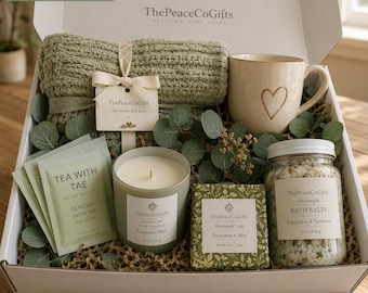 Birthday Gift Box for Her with Cozy Blanket, Mug, Tea, Candle and Personalized Card