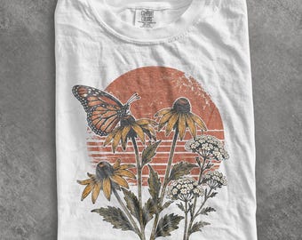 Camiseta vintage con estampado de mariposa monarca, camiseta botánica de flores silvestres, top estilo atardecer retro, regalo de jardín Comfort Colors®