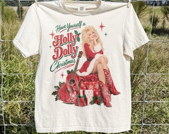 Dolly Christmas Comfort Colors® Singer Shirt, Holly Dolly Christmas Graphic Tee, Retro Holiday Top, Country Christmas Gift
