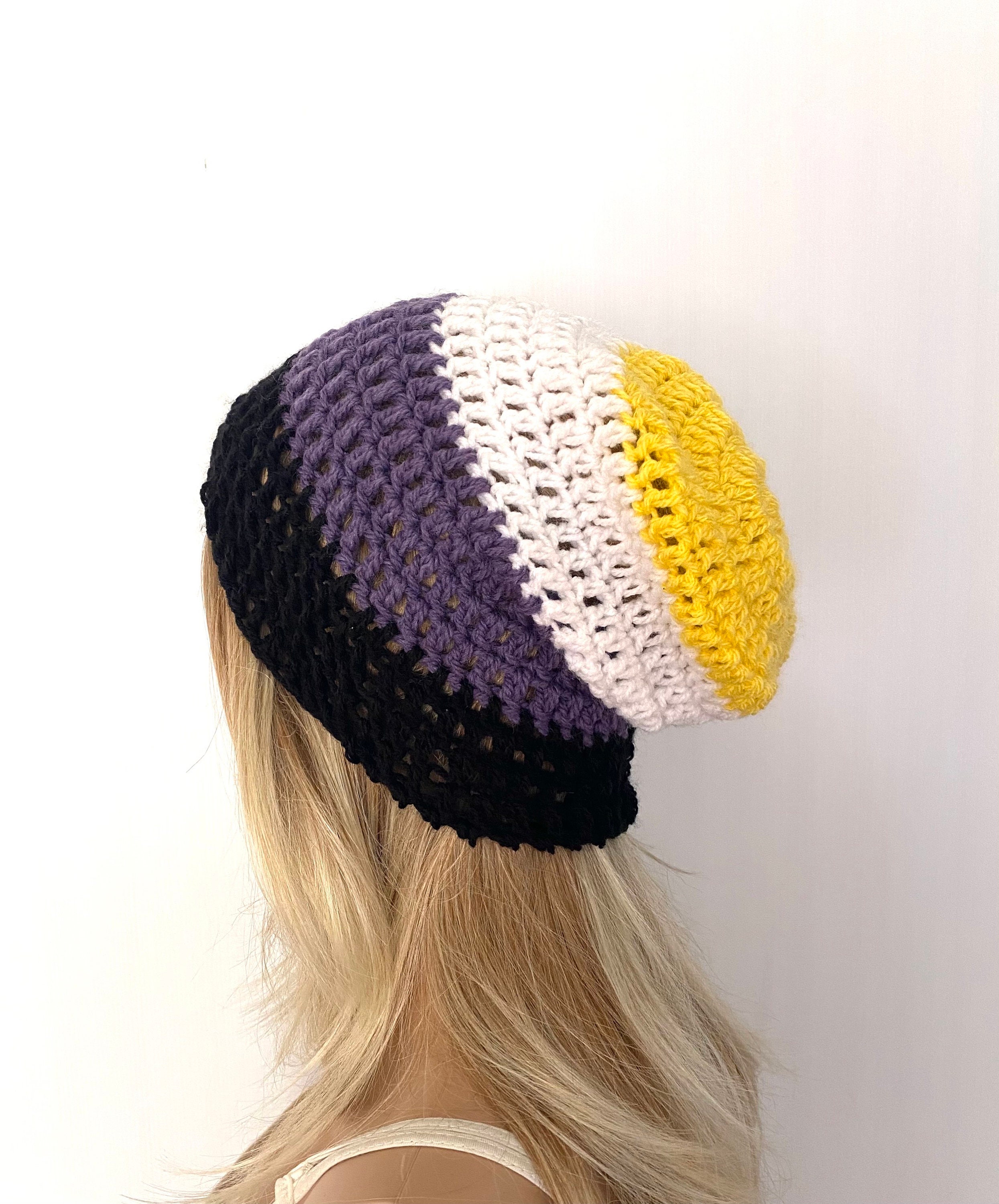 Gay Pride Beanie Mütze – Strickmütze Mit Regenbogenherz, Warm & Elastisch
