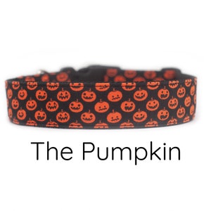 Pumpkin Dog Collar: Halloween Carved Jack-O&#39;-Lantern Pattern