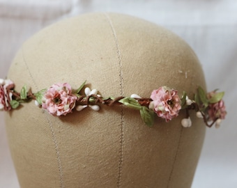 pink rose crown | wedding flower headband | leaf berry wreath | floral blush pink garland | bridal hair accessory | forest boho headpiece