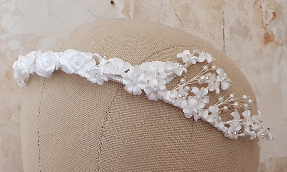 Vintage bridal crown, white floral hairpiece, wed… - image 4