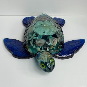 Figurine de tortue géante en résine