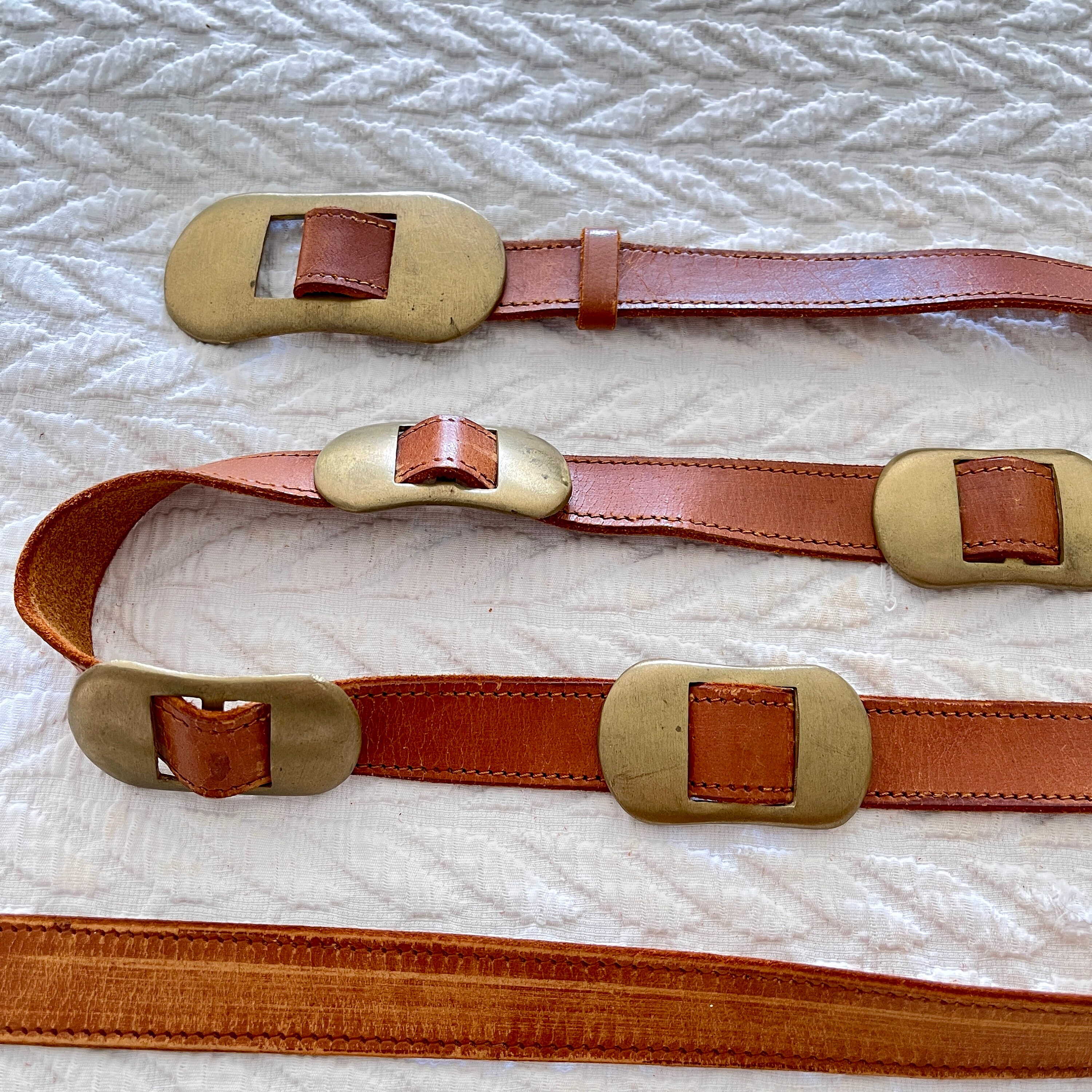 1980s Western Chic Double Wrap Leather and Brass Belt - Etsy display picture 3