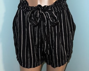 Hollister Co. Women's Blue Striped Summer Boho Shorts M