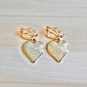 White heart clip on earrings. Little girl clip on earring. Sparkly heart charm. Valentine&#39;s clipons, gifts for her