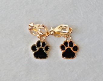 Dog paw print clip on earrings. Little girl's black clip on earrings. Birthday gifts for girls,