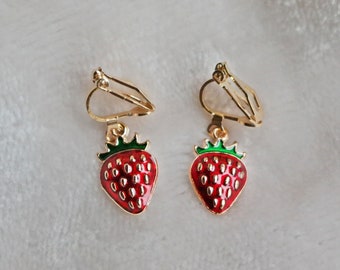 Red strawberry clip on earrings. Little girl clip on earrings, soft gold clips. Cute dangle Jewelry, Fruit Earrings, Gift for Girls