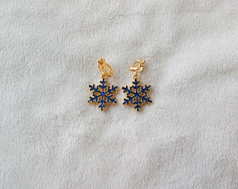 Boucles d'oreilles clip flocon de neige scintillant, clips d'oreilles d'hiver en or bleu, tendance, boucles d'oreilles pour les fêtes, clips en or doux, bijoux de Noël pour fille