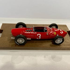 Brumm Vintage Serie Oro (Gold Series) 1:23 Skala Gjuten Ferrari-modeller (Italien) bild 5