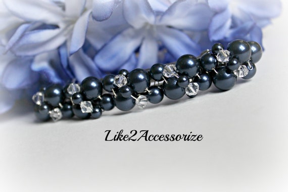 PEARL HAIR CLIP SMALL NAVY BLUE PEARL HAIR CLIP SMALL NAVY BLUE