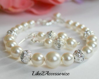 Bridal Bracelet Earring Set. White Ivory Pearls Bracelet. Bridesmaid Bracelet. Wedding Pearl Earring. Bridal Jewelry Set. Bidesmaid Gift Set