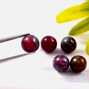 Bolas redondas lisas de rubí cianita natural AAA, tamaño de 3 mm a 30 mm, esfera de rubí zoisita, piedras preciosas sueltas calibradas para la fabricación de joyas, lote al por mayor.