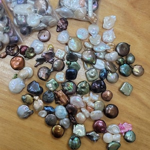Assorted sizes & color pearl beads 1 pack