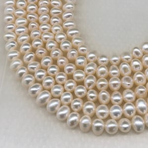 5.5-6mm White Potato Off Round Freshwater Pearls 16&quot; Strand