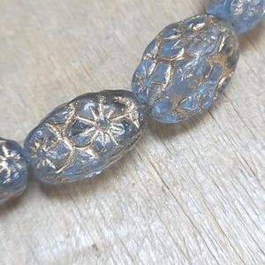 Vintage Czech Glass Beads 15x9mm (13 beads)