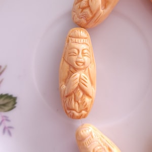 Hand Carved Vintage Bone Beads Goddess Deity &quot;Quan Ying&quot;