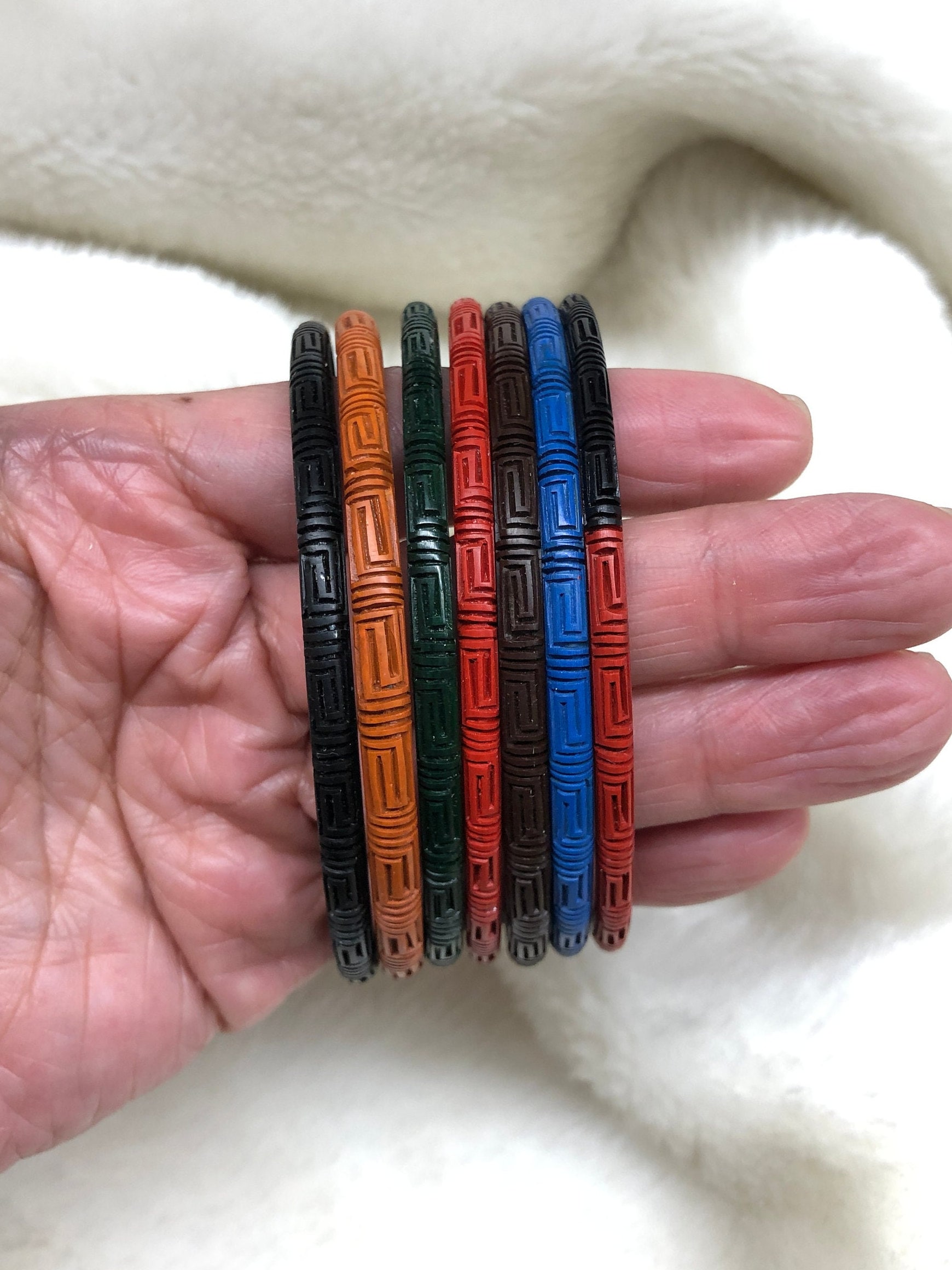 Thin Cinnabar Lacquer Bangle Set of 7