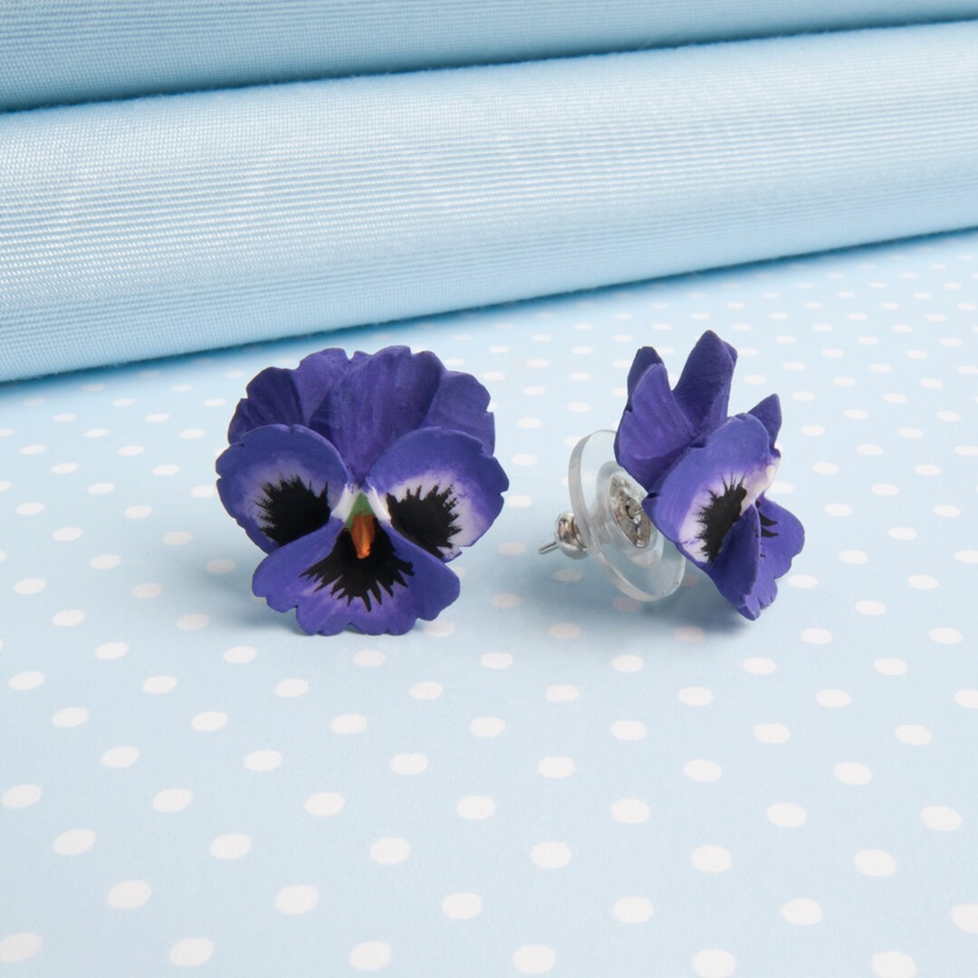 Pansy Stud Earring, in Purple. Lilac , Pale Blue or Yellow,flower