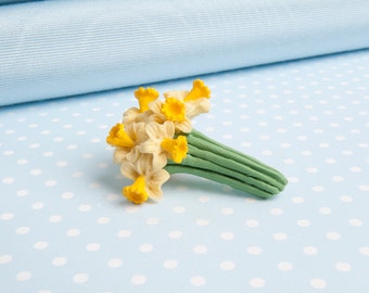 Daffodil Bouquet ,Lapel Pin,Brooch, hand painted in natural colours