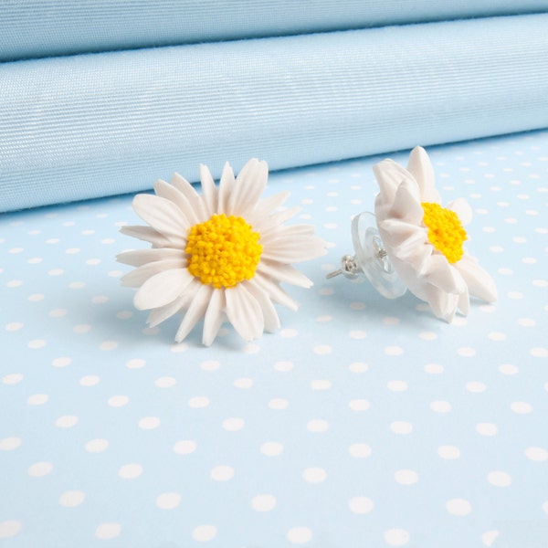 White Daisy Flower, Stud or Clip on Earrings,will match any outfit