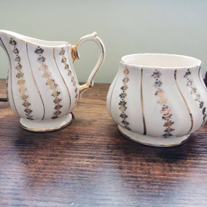 Vintage sadler engeland crème en suiker set, gouden bloemendessin