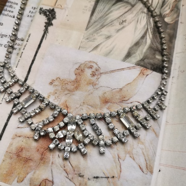 Vintage 1950s rhinestone necklace