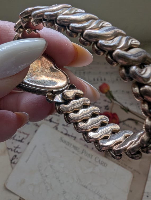 1945 Speidel Phoenix Sweetheart Expansion Bracelet Heart Shaped