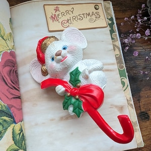 cabide de meia de Natal de rato de plástico vintage