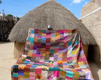 Patchworkowa kołdra Kantha, indyjski jedwabny narzut z bawełny, boho narzuta Gudri