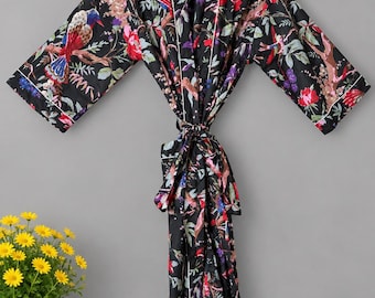 Szlafrok kimono z bawełny z nadrukiem ptaków w kwiaty | Lekka suknia w stylu boho
