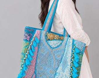 Torba na ramię w stylu boho z patchworku – ręcznie haftowana torba na ramię Kantha
