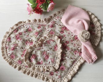 Shabby Chic "HEART" Placemat, Coaster, and Rose Napkin Ring. Romantic Set with Hand-Sewn and Crocheted English Roses.