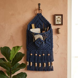 Macrame Pocket Wall Hanging Pattern (PDF Download)