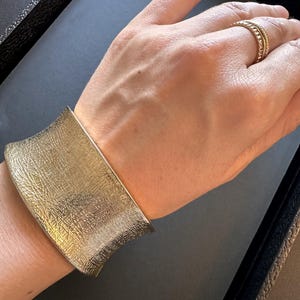 Vintage Sculptural Gold Tone Cuff Bracelet, Wide Textured Hinged Clamper Bangle, 1980s Statement Jewellery