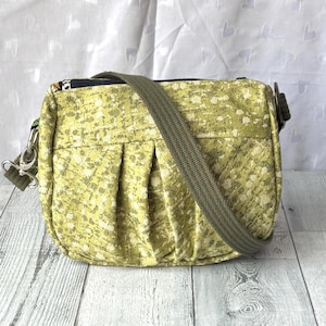 Small Shoulder Bag, Crossbody bag, Handmade Purse, Messenger Bag, Stylish Fashion Bags, Boho Bag, Every Day Purse, Gift For Her, Travel Bag.
