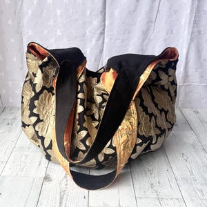 Elegante schoudertas, draagtas, handgemaakte tas, reistas, multifunctionele tas, stijlvol, draagtas, tas, damesschoudertas, cadeau-idee. afbeelding 1