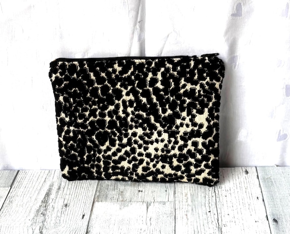 Flat Polka Dot Makeup Bag, All Purpose Pouch, Handmade Cosmetic Bag, Travel Pouch, Makeup Organizer, Gift for women, Make Up Case.