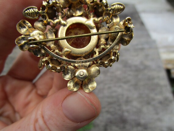 Light Gold Tone Brooch with Amber Stones