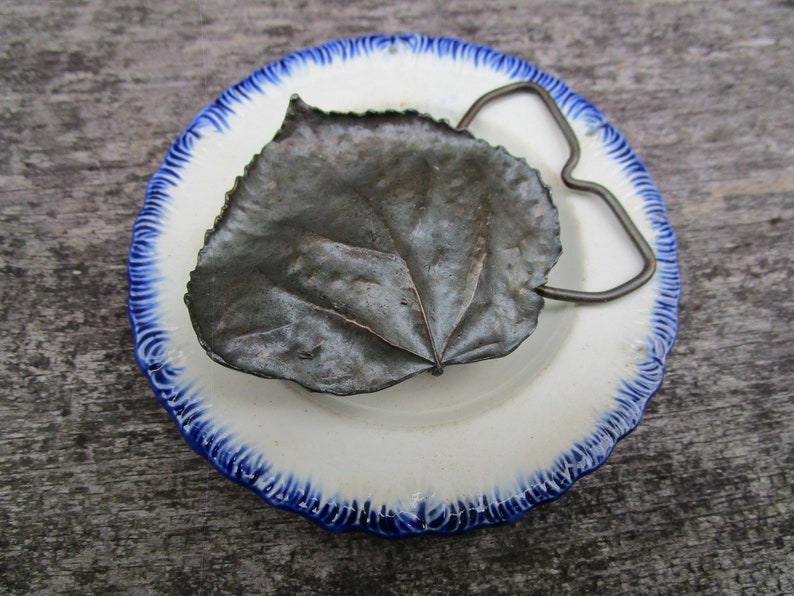Bergamot Brass Works Leaf Shaped Belt Buckle 1974 F-108